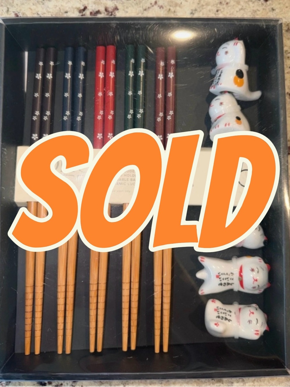 Bamboo Chopsticks Set with Lucky Cat Holders - Assorted Colors